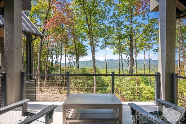 519 Eagle Drive, Sapphire, NC 28774