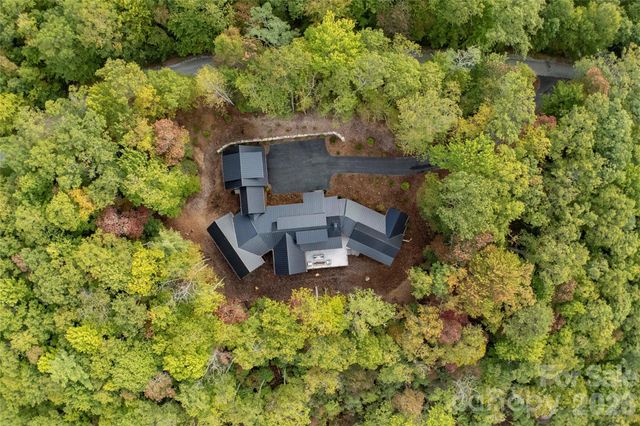 519 Eagle Drive, Sapphire, NC 28774