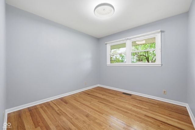 7770 E 51st Street, Indianapolis, IN 46226