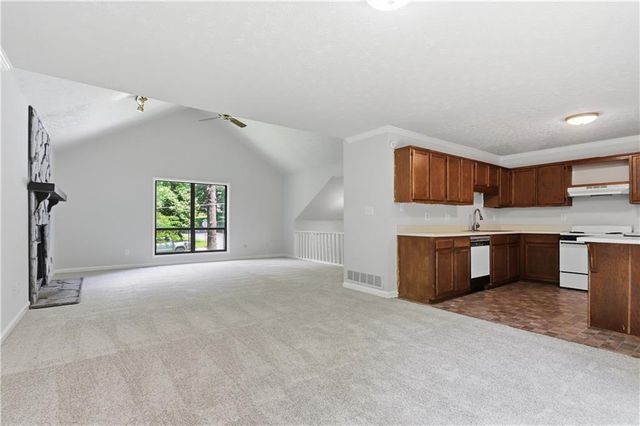5009 N Redan Circle, Stone Mountain, GA 30088