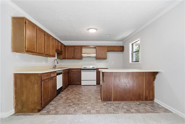 5009 N Redan Circle, Stone Mountain, GA 30088