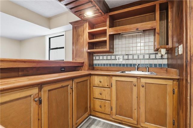 5009 N Redan Circle, Stone Mountain, GA 30088