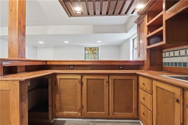 5009 N Redan Circle, Stone Mountain, GA 30088