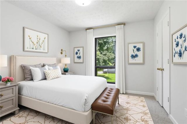 5009 N Redan Circle, Stone Mountain, GA 30088