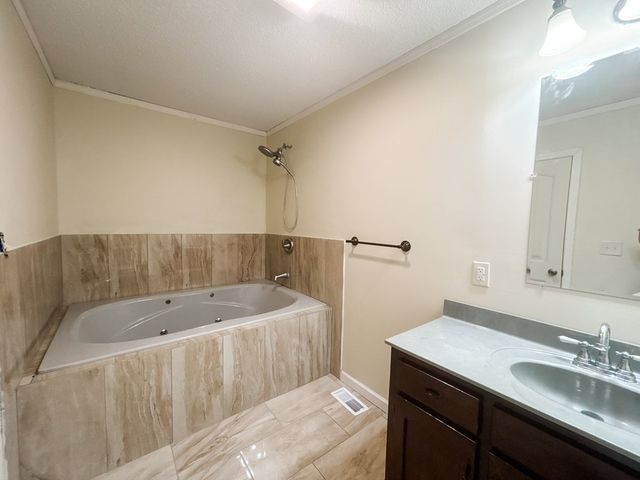 4013 Tibbs Bridge Road, Dalton, GA 30721