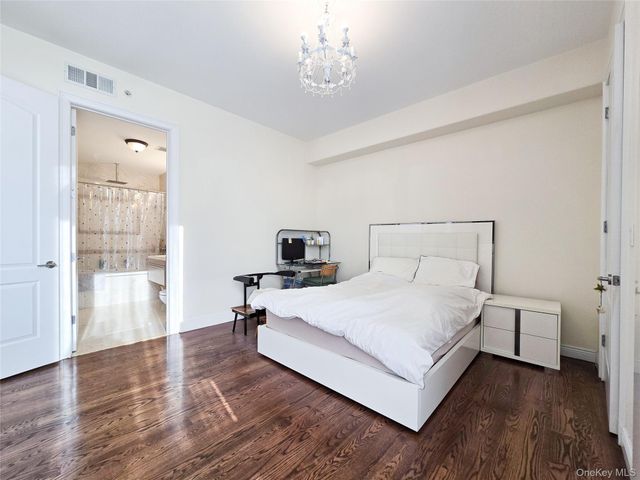 63-36 99 Sreet 8C, Rego Park, NY 11374