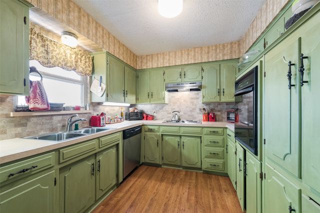 830 Mount Zion Road, Midlothian, TX 76065