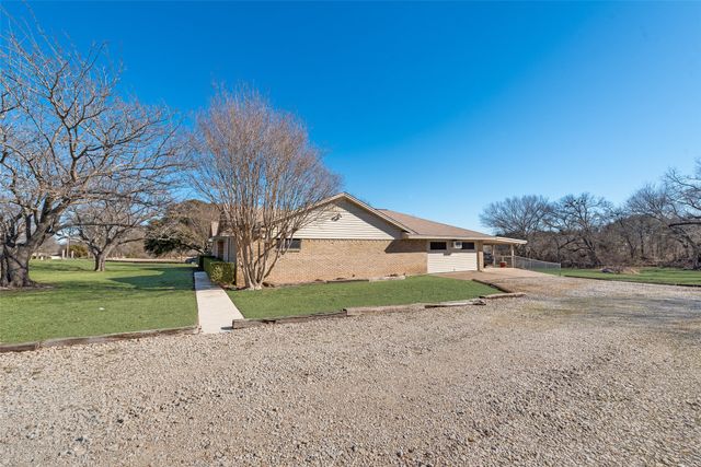 830 Mount Zion Road, Midlothian, TX 76065