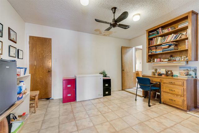 830 Mount Zion Road, Midlothian, TX 76065