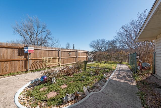 830 Mount Zion Road, Midlothian, TX 76065