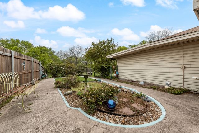 830 Mount Zion Road, Midlothian, TX 76065