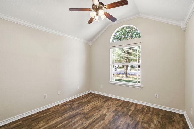 2505 Riders Way, Waco, TX 76712