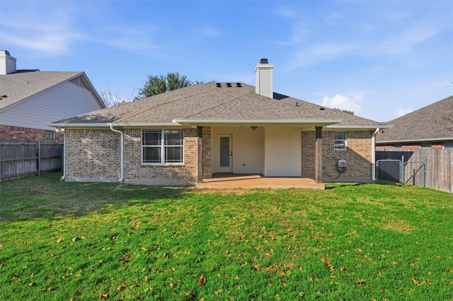 2505 Riders Way, Waco, TX 76712