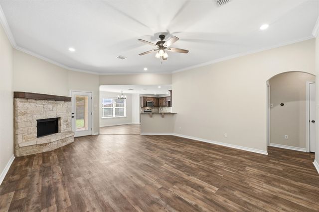 2505 Riders Way, Waco, TX 76712