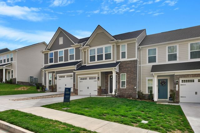 1038 Mountain View Dr, Thompsons Station, TN 37179