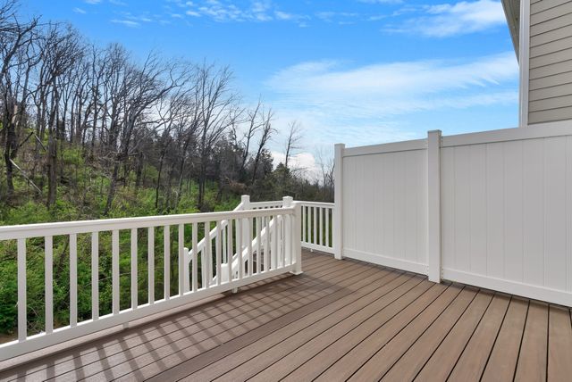 1038 Mountain View Dr, Thompsons Station, TN 37179