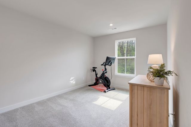 1038 Mountain View Dr, Thompsons Station, TN 37179