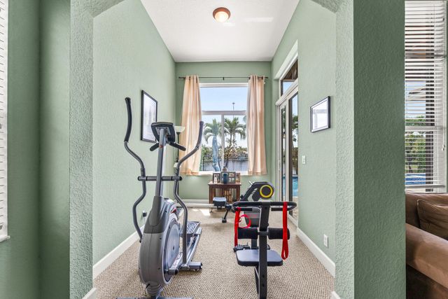 10487 Cypress Lakes Preserve Drive, Lake Worth, FL 33449