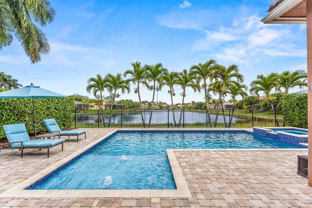 10487 Cypress Lakes Preserve Drive, Lake Worth, FL 33449