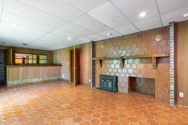 1484 Carriage Road, Powell, OH 43065
