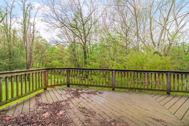 1484 Carriage Road, Powell, OH 43065