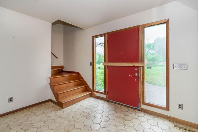 1484 Carriage Road, Powell, OH 43065