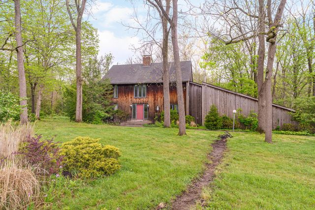 1484 Carriage Road, Powell, OH 43065