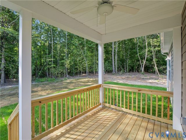 8805 Terroir Ln, New Kent, VA 23124