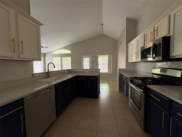 17604 Limpia Creek DR, Round Rock, TX 78664