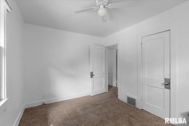 517 W CEDAR Street, Springfield, IL 62704