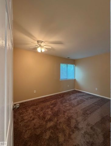 35401 Hickory Woods Lane, Clinton Twp, MI 48035