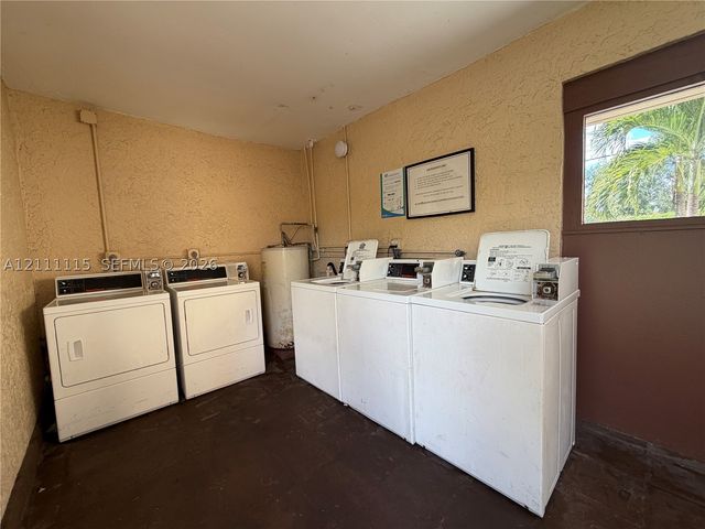 11604 NW 29th Ct 1C, Coral Springs, FL 33065