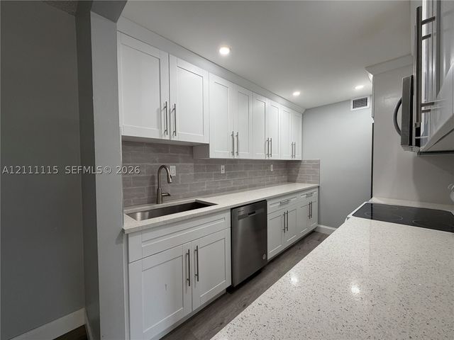 11604 NW 29th Ct 1C, Coral Springs, FL 33065