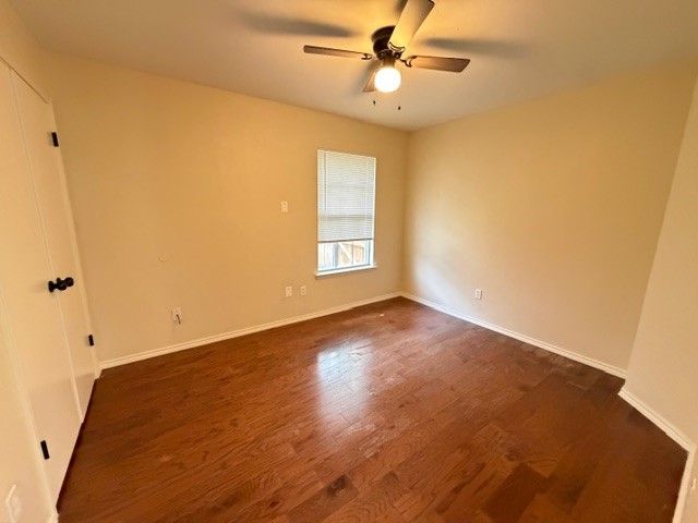 5305 Manhassett Drive, Arlington, TX 76018