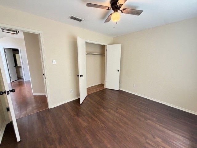 5305 Manhassett Drive, Arlington, TX 76018