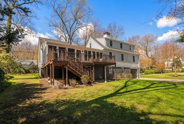 22 Standish Rd, Wellesley, MA 02481