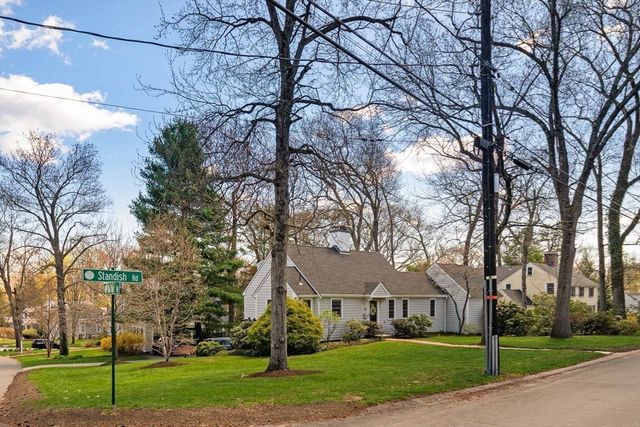 22 Standish Rd, Wellesley, MA 02481