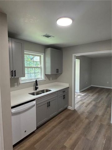 1286 N Lea Court SE B, Smyrna, GA 30080