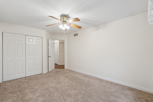 2315 E 57th Street, Davenport, IA 52807