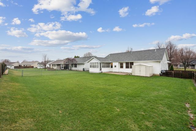 2315 E 57th Street, Davenport, IA 52807