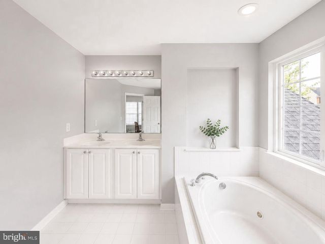 6708 EDGARTOWN WAY, Gainesville, VA 20155