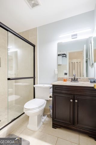 2940 Lexington Trace Drive, Smyrna, GA 30080