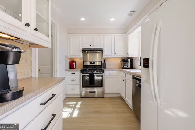 2940 Lexington Trace Drive, Smyrna, GA 30080