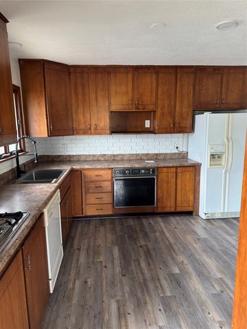 4420 Wakonda Drive, Norwalk, IA 50211