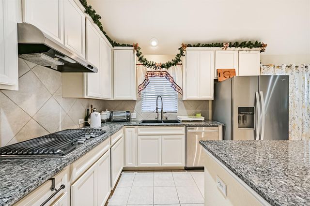 3033 Broadhaven Drive, Texas City, TX 77568