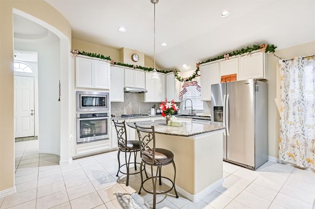 3033 Broadhaven Drive, Texas City, TX 77568