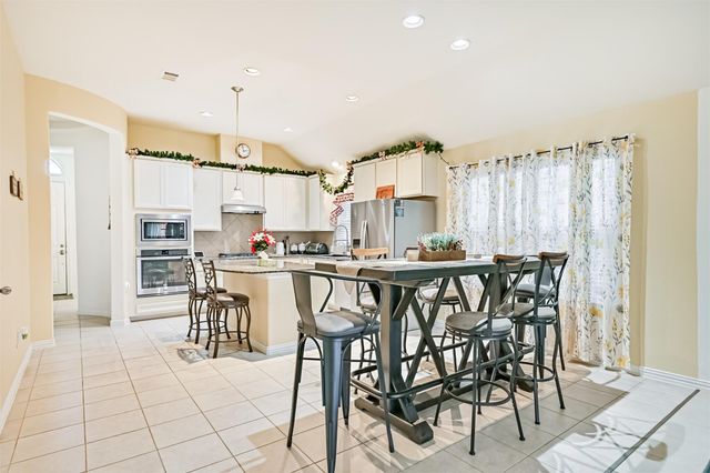 3033 Broadhaven Drive, Texas City, TX 77568