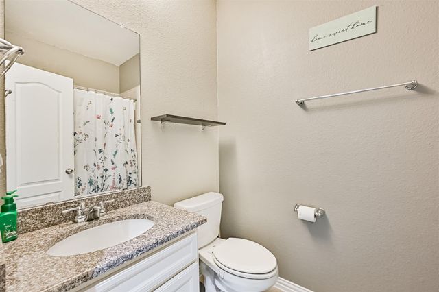 3033 Broadhaven Drive, Texas City, TX 77568