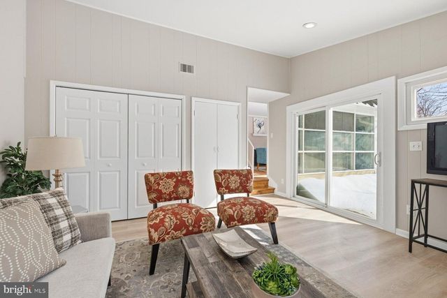 13102 MIDWAY AVE, Rockville, MD 20851