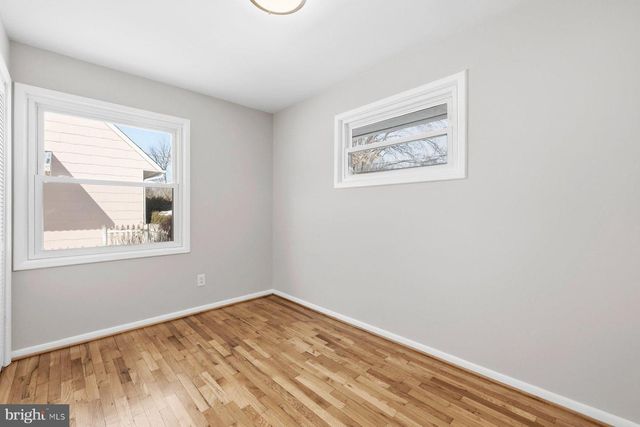 13102 MIDWAY AVE, Rockville, MD 20851